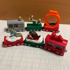 2017 McDonald’s Holiday Toy Train Cars